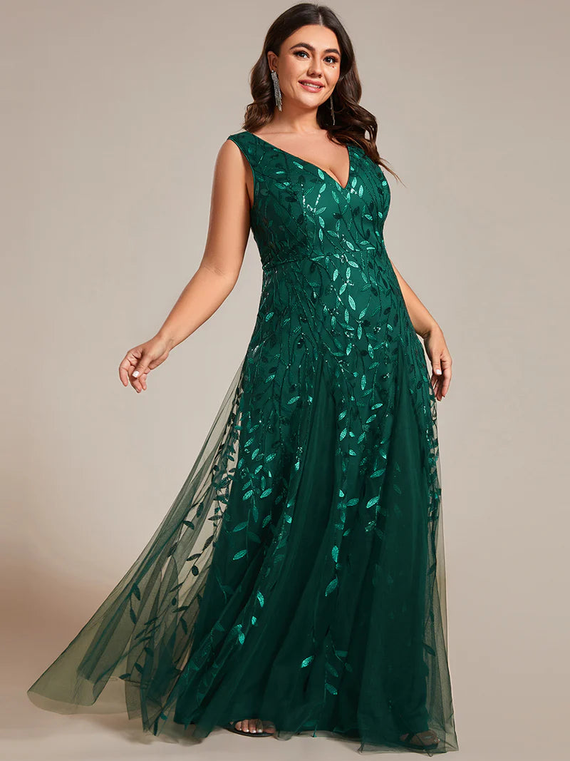 green plus size formal dress with tulle and lace.