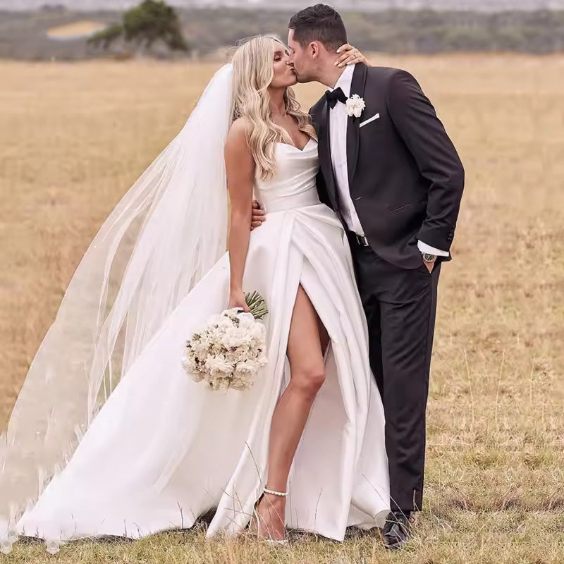 White wedding dress strapless, high split with pocket. Plus size available