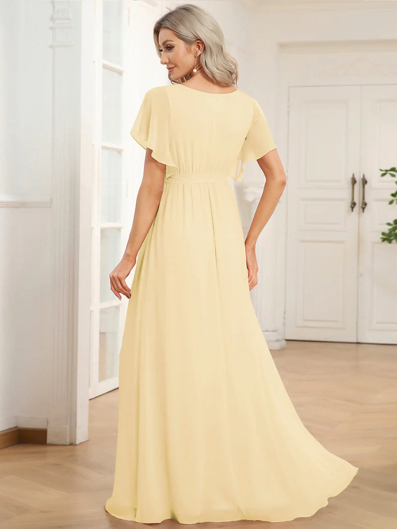 Yellow bridesmaid dress with v-neck and a-line.
