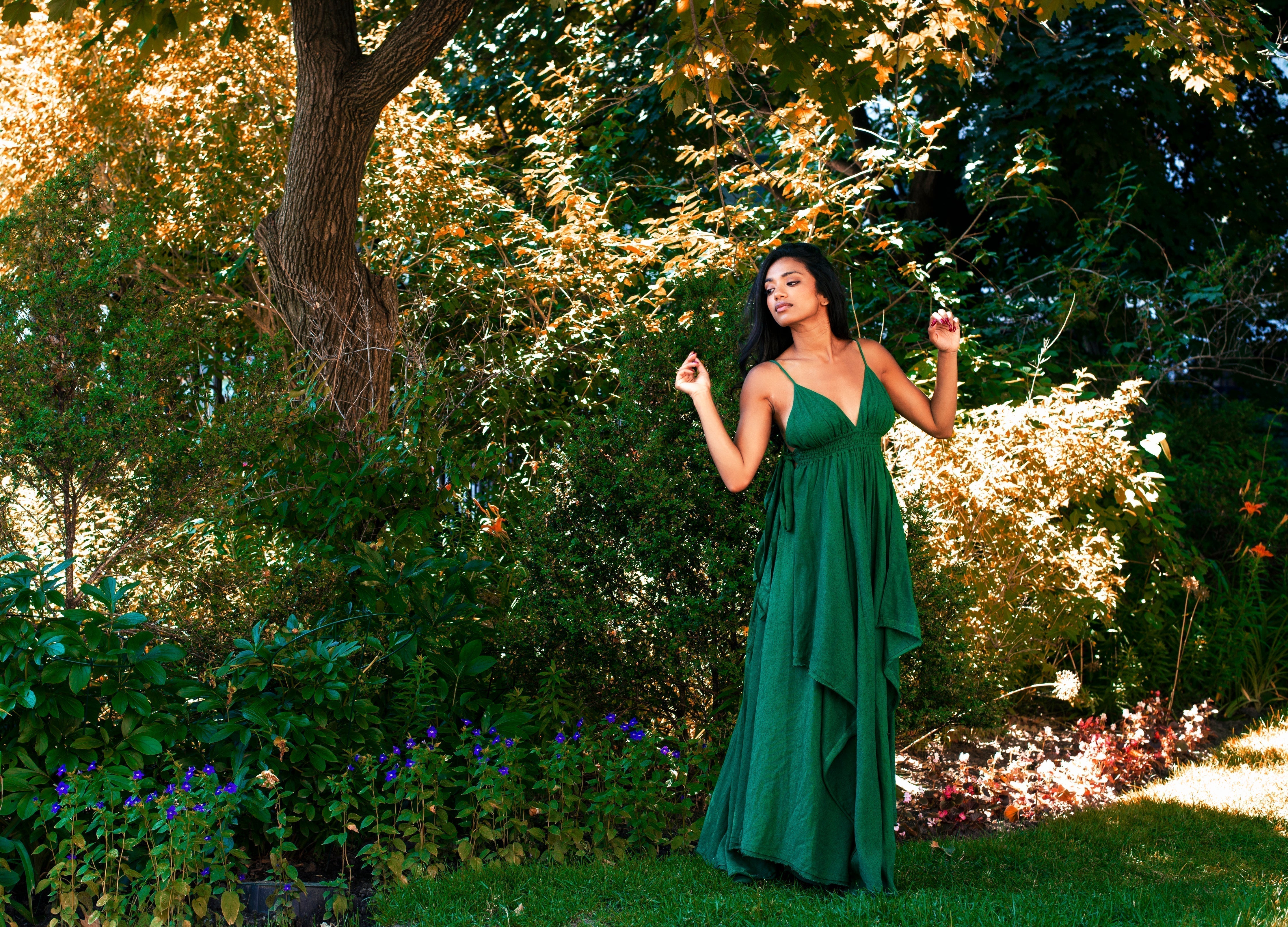 What Colour Should You Wear to a Formal Event? (All Your Questions Answered)