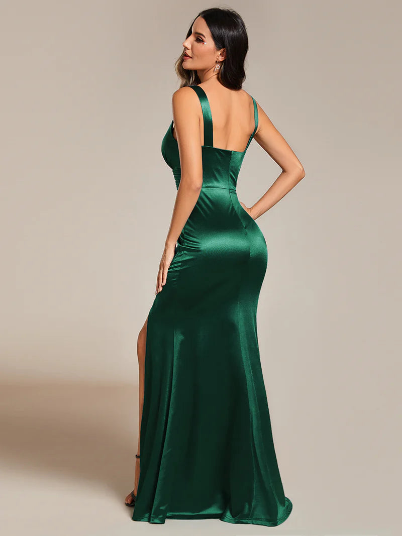 Dark Green formal dress in ruched satin with split and v-neck.